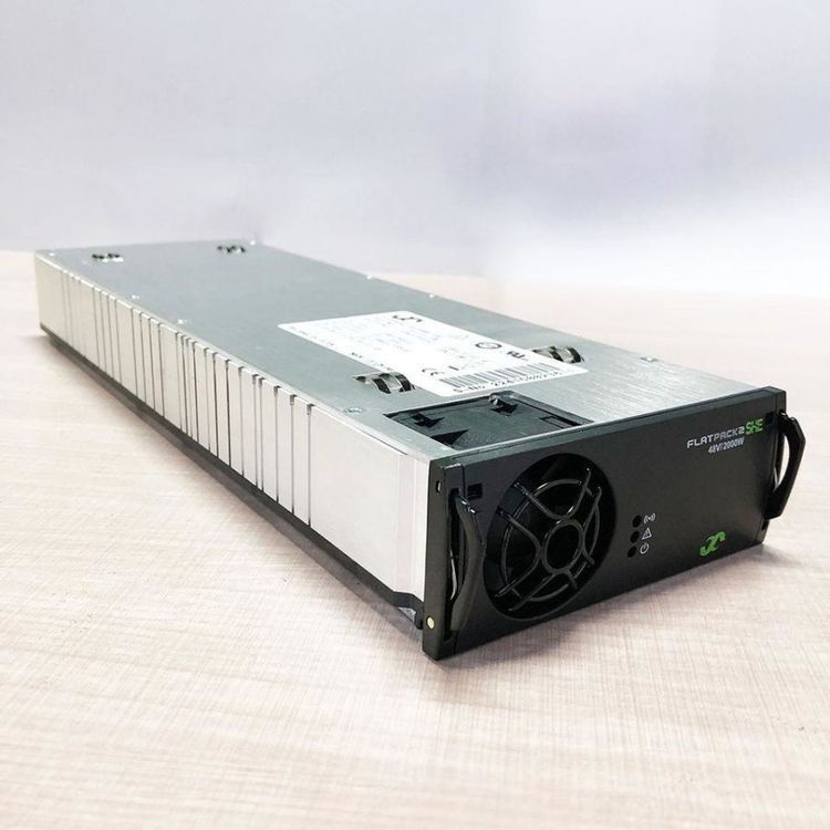 易达通信电源模块FLATPACK2 48V/2000 HE 241115.106